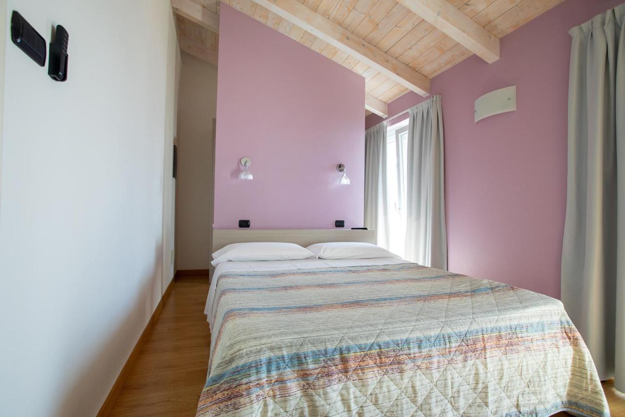 Residence Cafelicita - Promotion - Apartments Lake View - Infinity Pool - Jacuzzi Gravedona Luaran gambar