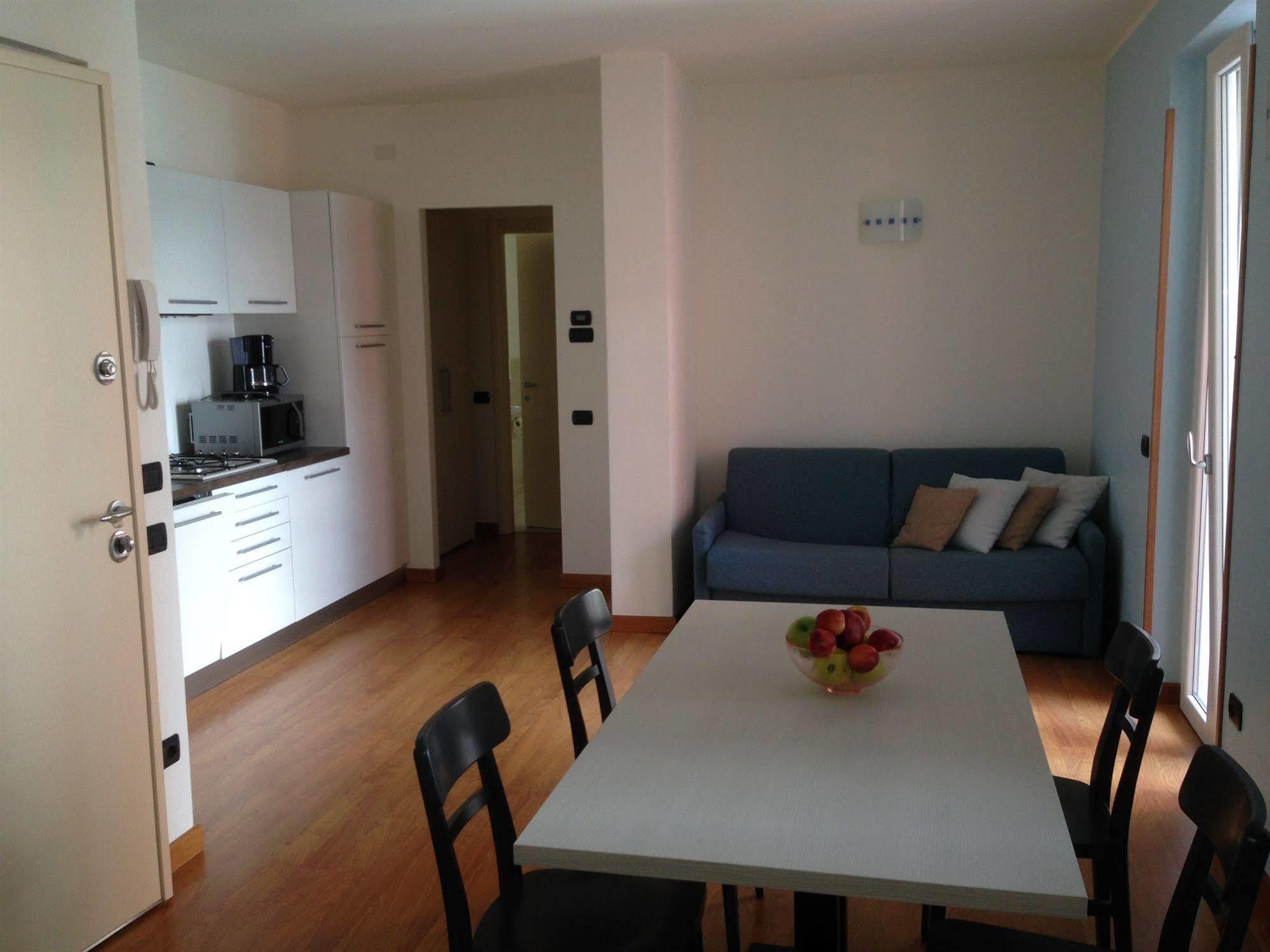 Residence Cafelicita - Promotion - Apartments Lake View - Infinity Pool - Jacuzzi Gravedona Luaran gambar